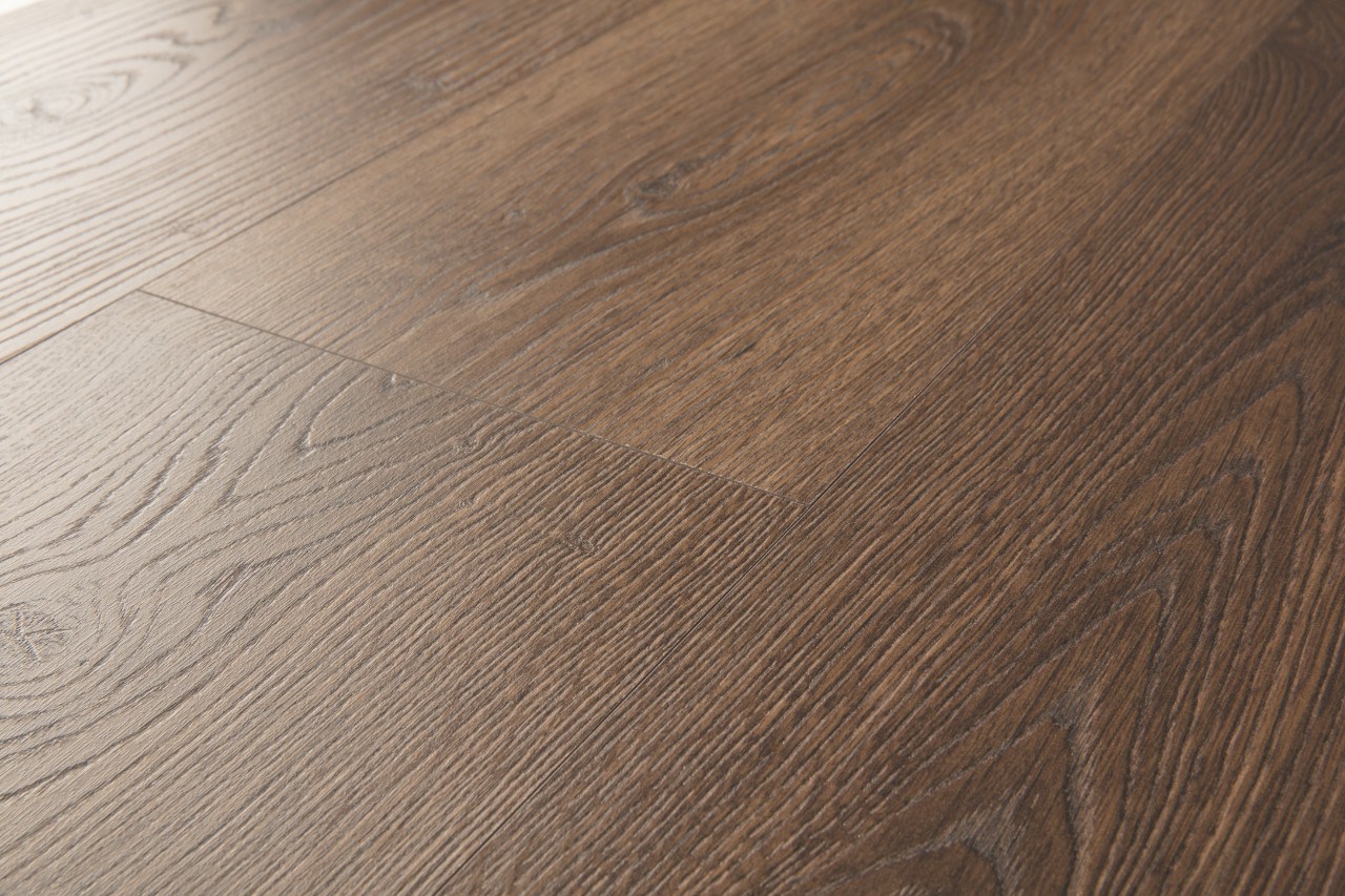 Ламинат Quick Step Classic Дуб Горный коричневый CLM 4091